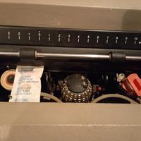 macchina da scrivere 