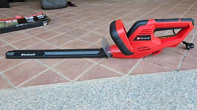 Tagliasiepe elettrico