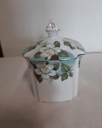 Zuccheriera con coperchio vintage anni '400