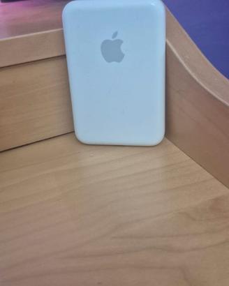 Apple Magsafe Battery Pack