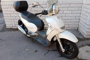 Scooter scarabeo 300s