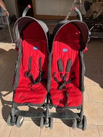 Passeggino doppio Chicco usato poco e ben tenuto