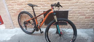 mtb bianchi  in carbonio tg. 27,5