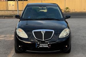 Lancia Ypsilon 1.2 CLIMATIZZATORE