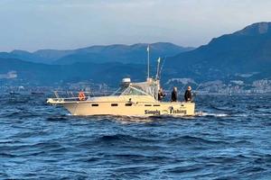 Tiara 27