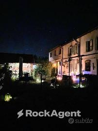 CASCINA DI CHARME, 125+114MQ A POCHI MINUTI DALLA