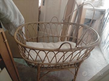 cesta in vimini per neonato