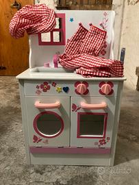 Cucina giocattolo per bambini