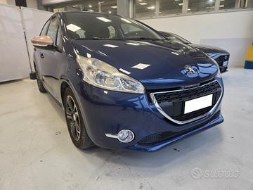 Peugeot 208 5 porte Allure - 2014