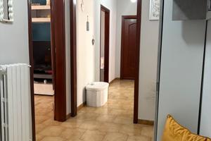 In contesto signorile con terrazzo