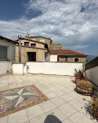 3 LOCALI A PERINALDO