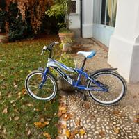 Bici raggio 22 6/9 anni