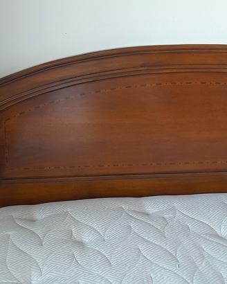 Letto matrimoniale 