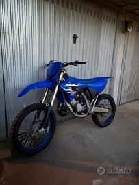 Yz 125 2025 omologata