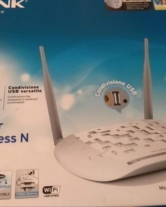 TP-LINK Modem Router ADSL 2 Wireless