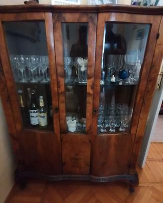 Vetrinetta in chippendale