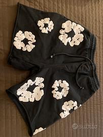 Pantaloncini taglia M conduzioni ottime