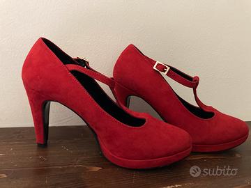 Scarpe rosse bellissime