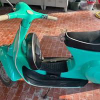 Vespa 50 n targa oro