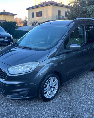Ford Tourneo Courier 1.5 TDCI 95 CV Titanium