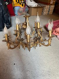 Lampadario con putti