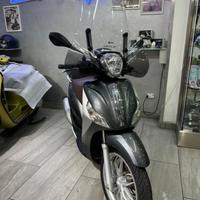 Piaggio Medley 150 Piaggio medly 150 abs garantito