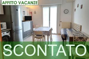 AGOSTO 16-31 Bilocale mt.150 dal mare CLIMATIZZATO