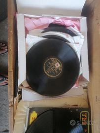 Vecchi dischi per grammofono