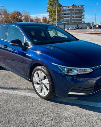 Volkswagen Golf 8 1.5 TSI 150cv 1st Edition Style