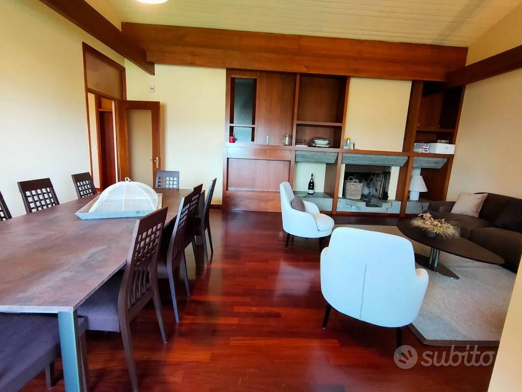 Villa di 316 m² con più di 5 locali e box auto dop - Vista 4
