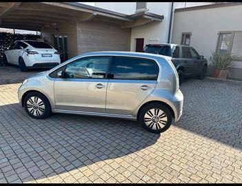 Volkswagen e-up! 100% elettrica autonomia 260km