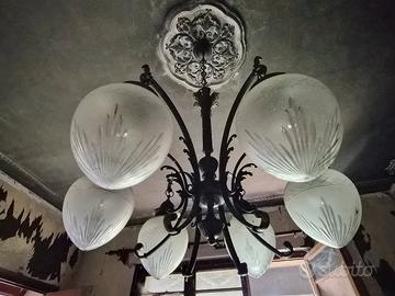 antico Lampadario a 6 bocce