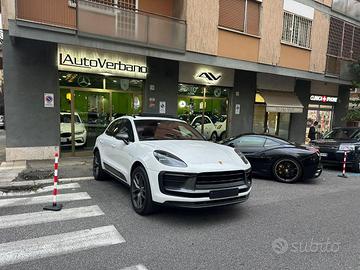 PORSCHE Macan T-2.0-Panorama-Sport Chrono-Led-Iv