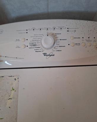Lavatrice Whirlpool carica dall'alto