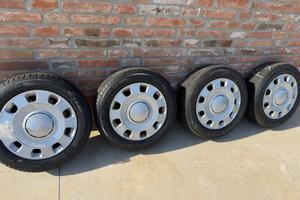 Cerchi completi e  gomme Fiat 500