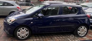 Opel Corsa 1.2 5 porte b-Color
