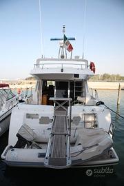 Flying Bridge d'altura: Horizon 45'