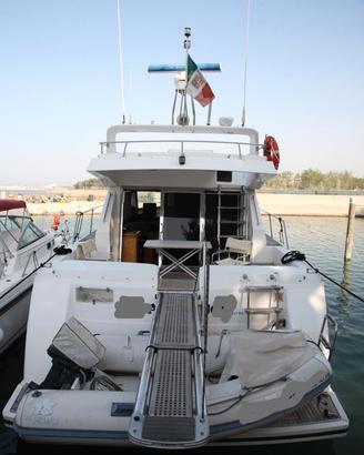 Flying Bridge d'altura: Horizon 45'