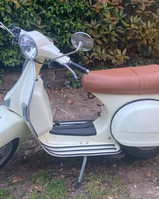 LML Vespa Star 150