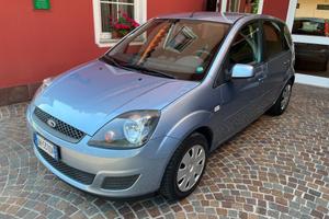 Ford Fiesta 1.2 16V 5porte - NEOPATENTATI