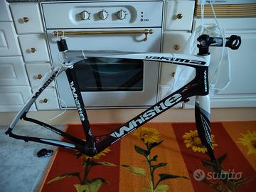 Telaio bici da corsa WHISTLE in fibra di carbonio