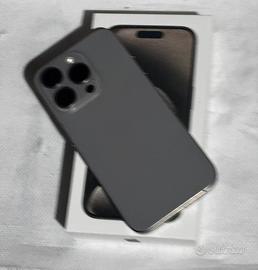 IPHONE 15 PRO PARI AL NUOVO+ ACCESSORI