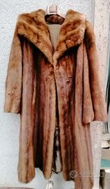 Pellicce in volpe argentata e in visone