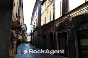 Appartamento di 142 m² con 5 locali a Acquapendent