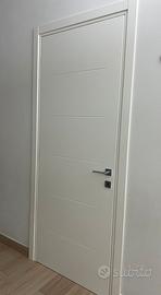 Porta bianca anta a battente