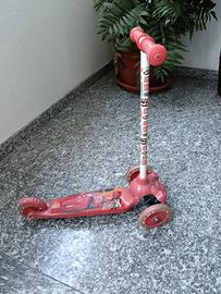 monopattino Cars 3 ruote 