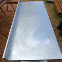 Banco da lavoro in acciaio 