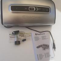 Sistema sottovuoto conservazione cibi FOODSAVER.