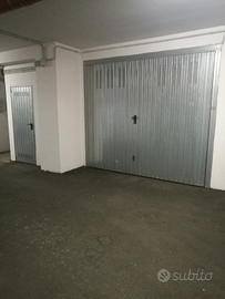 Garage box, posto auto x auto e moto