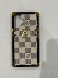 Cover iPhone 17 Louis Vuitton